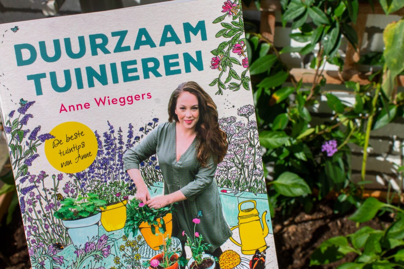 5 Nieuwe Boeken Over Tuinieren En Moestuin (op Je Balkon) - Plantleven